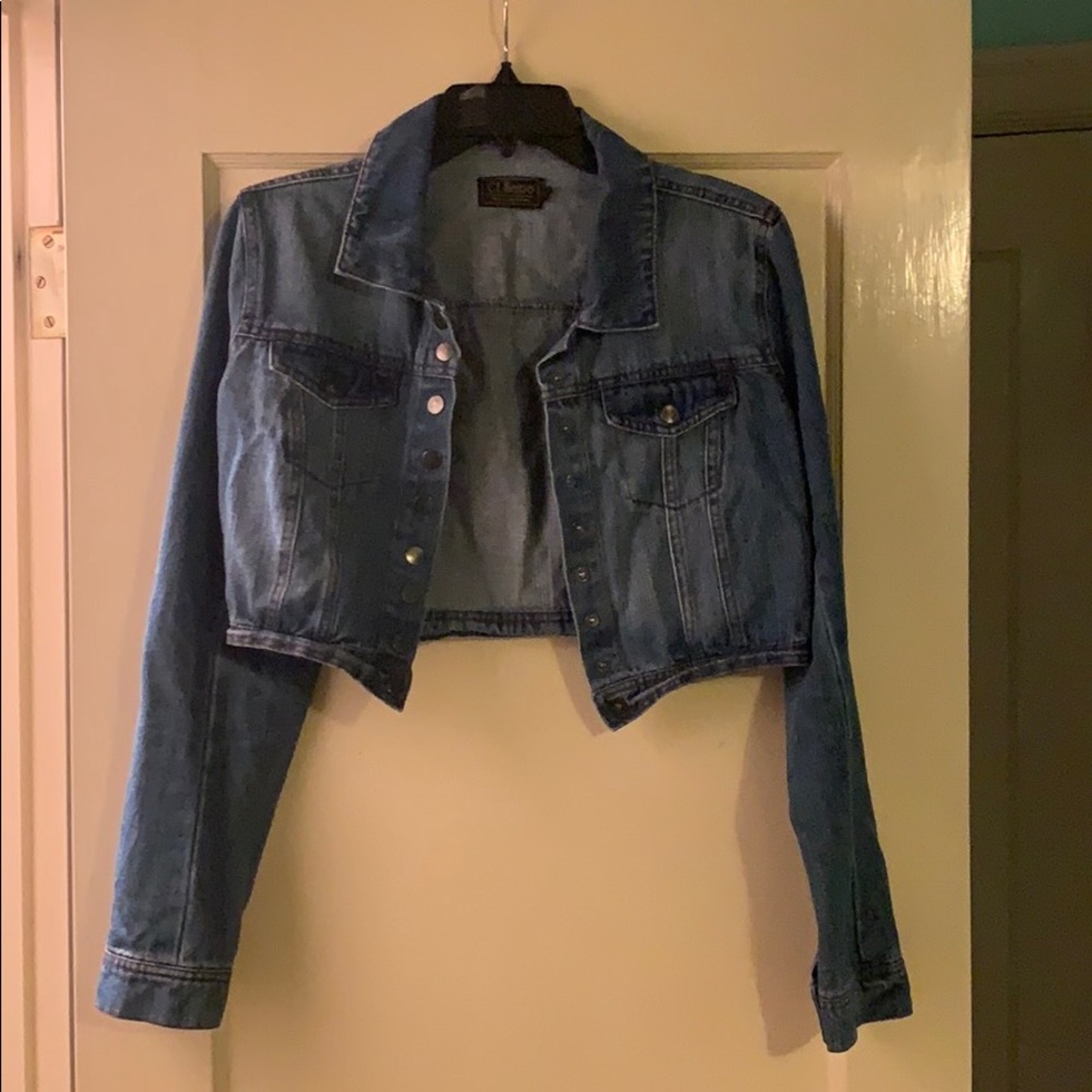 Cropped jean jacket